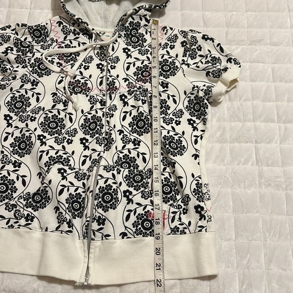 Vintage Roxy Floral Zip Up Short Sleeve Hoodie Top - Picture 8 of 9